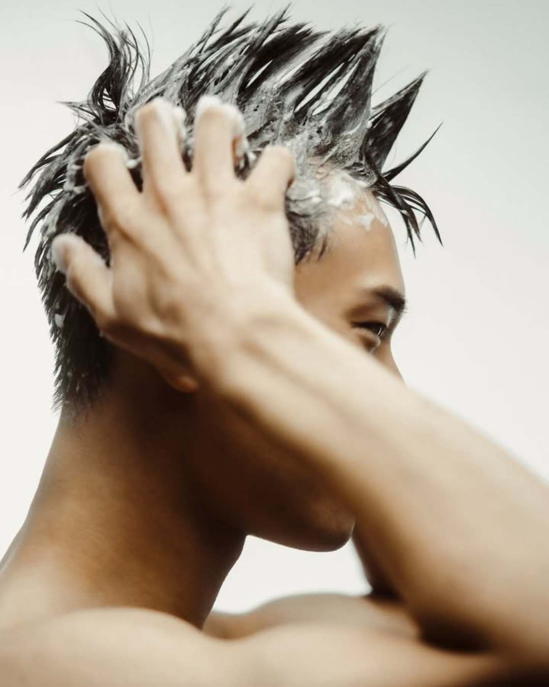 SOIN DES CHEVEUX : Spécial Hommes