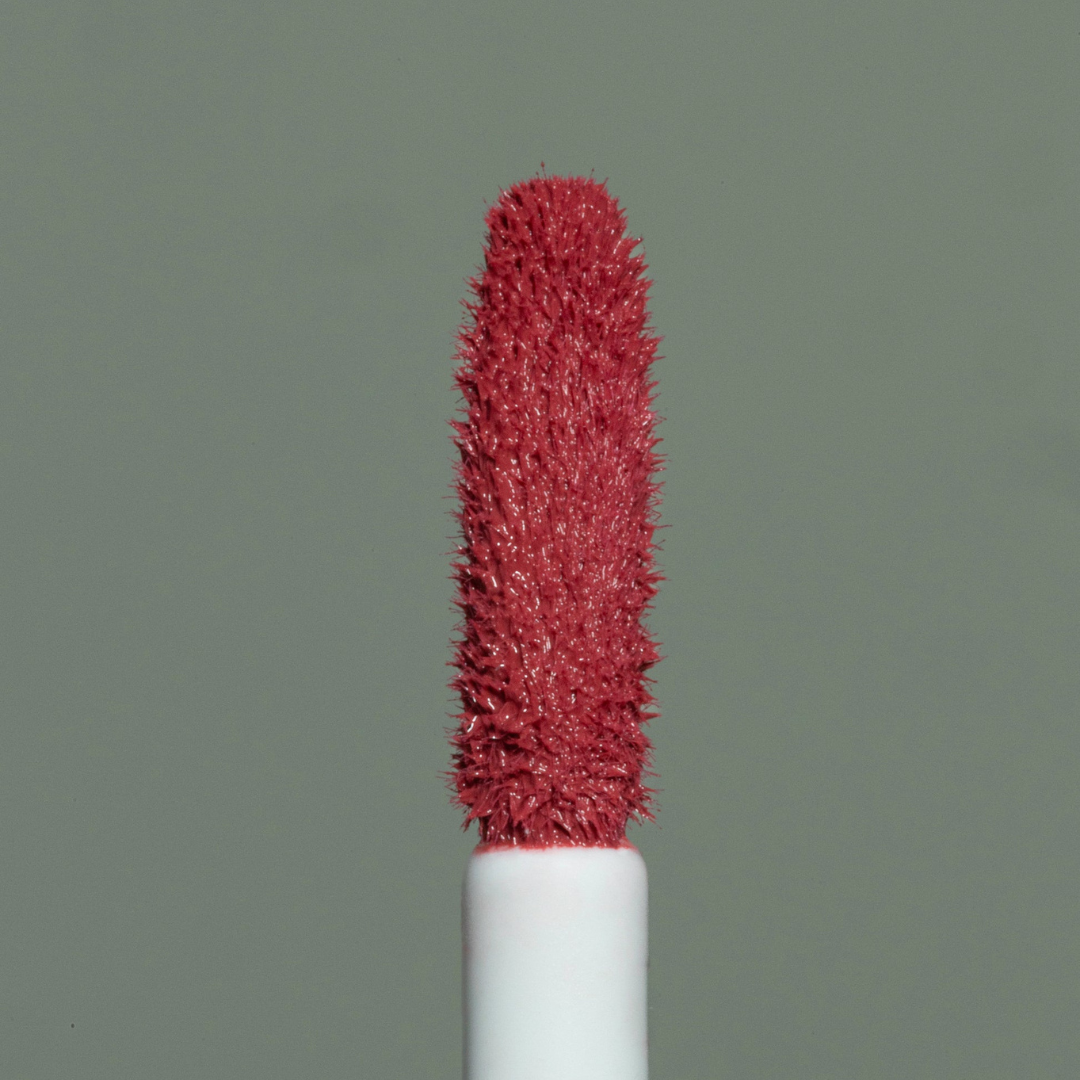 Natural Plumping Lip Gloss - IN LOVE