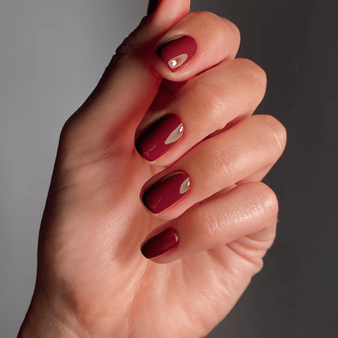 Vegan Nail Polish - VELVET BORDEAUX
