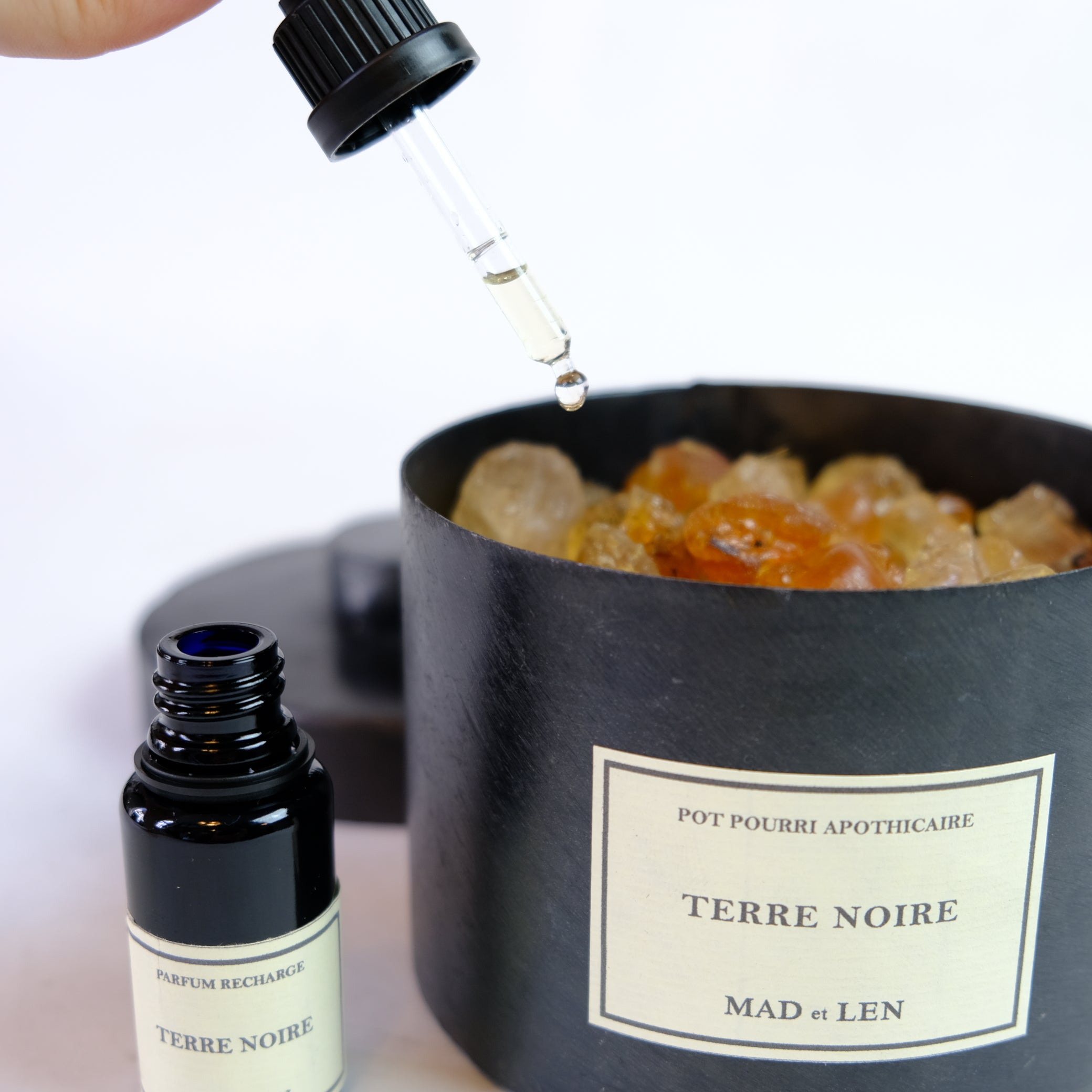 Pot Pourri Ambre - Terre Noire